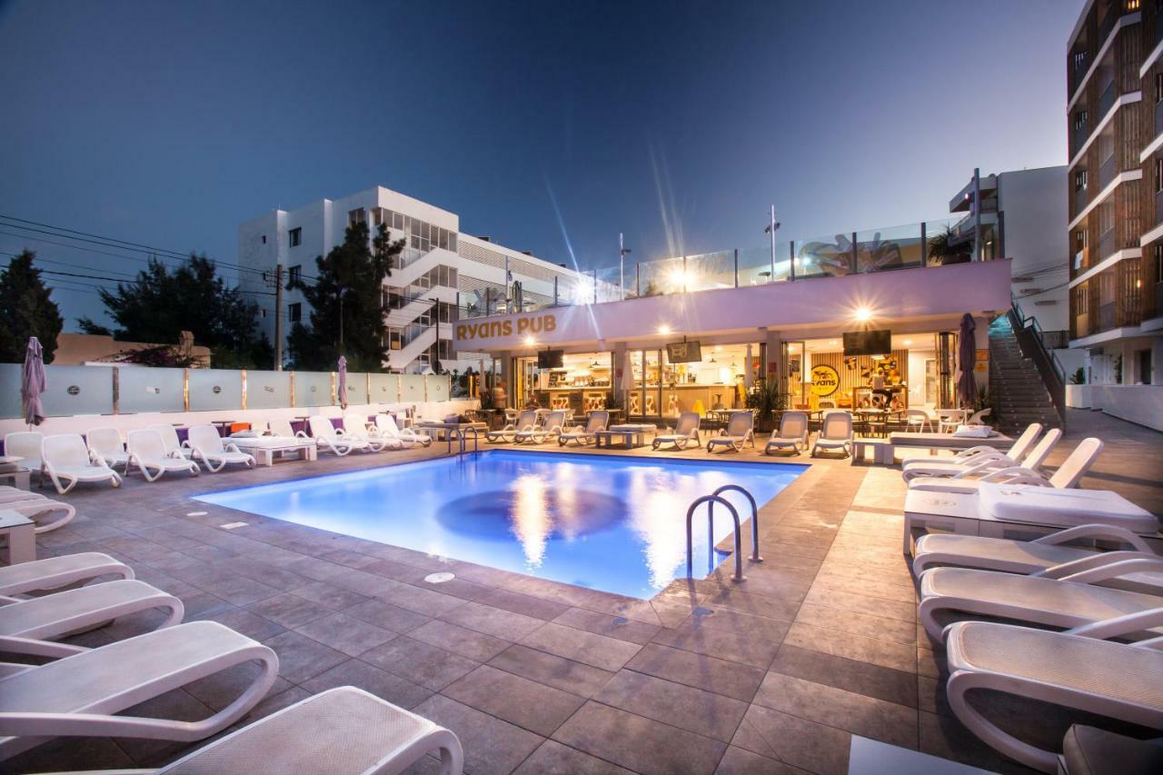 Ryans Ibiza Apartments - Only Adults מראה חיצוני תמונה